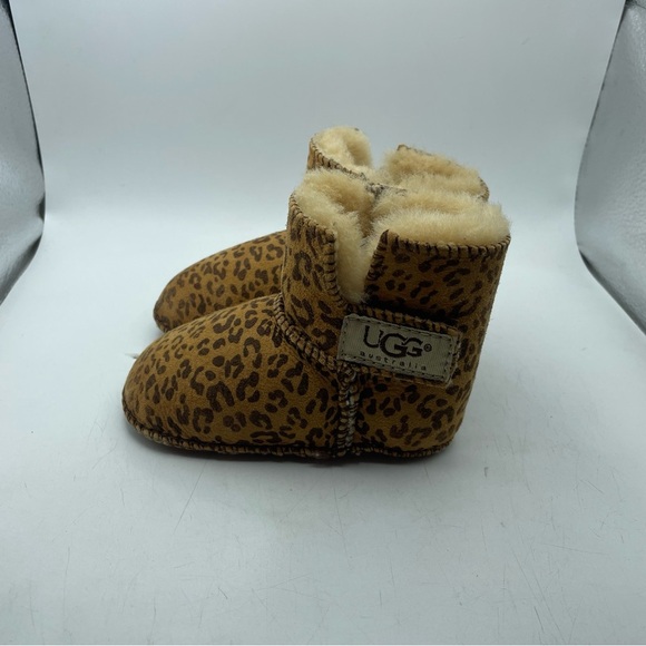 UGG Erin Leopard Print Baby infant Booties size M - Picture 1 of 10